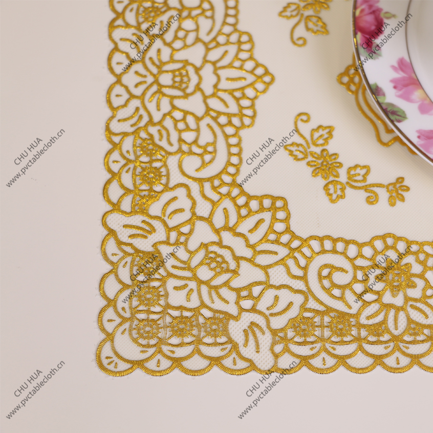 Doily NO.02 Gold 01.jpg